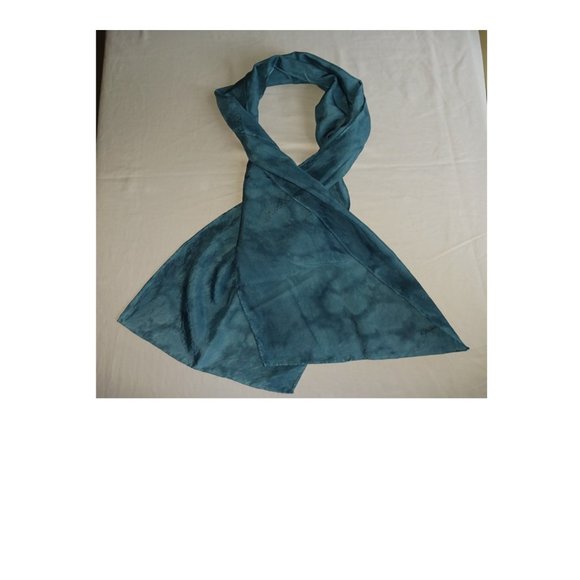 100% silk scarf - Picture 1 of 3